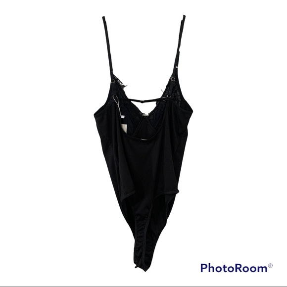 NWT Lace Panel Solid Black Bodysuit size small - Picture 4 of 6